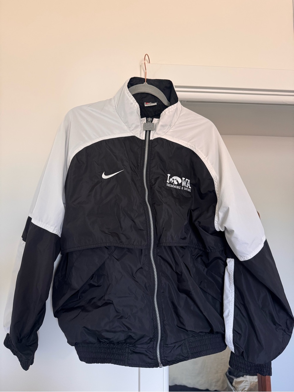 NIKE Retro University of Iowa Swimming and Diving Windbreaker Jacket